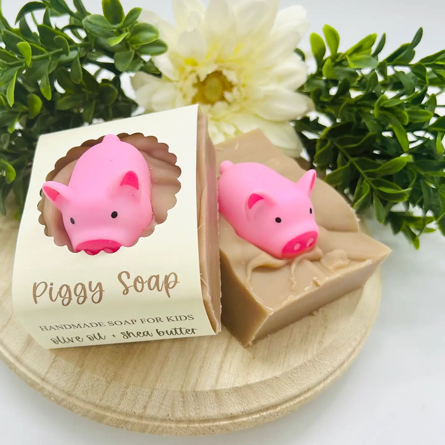 Piggy Handmade Soap β A Squeaky-Clean Bath-Time Adventure